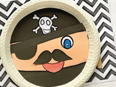 paper plate pirate craft